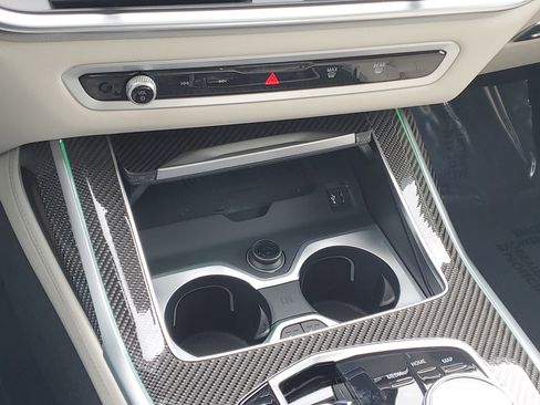 Certified 2025 BMW X7 M60i image 20