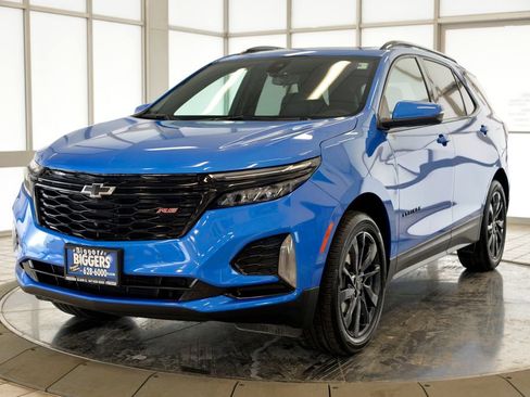 Used 2024 Chevrolet Equinox RS image 4