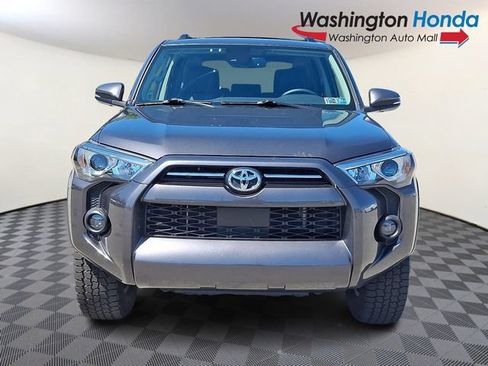 Used 2021 Toyota 4Runner SR5 Premium w/ Moonroof Package AWD/4WD image 2