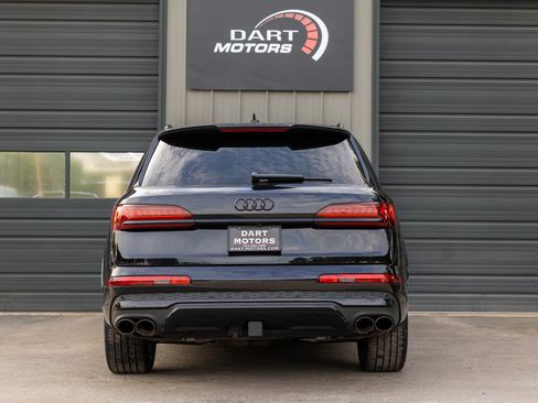 Used 2021 Audi SQ7 Premium Plus w/ Driver Assistance Package AWD/4WD image 6