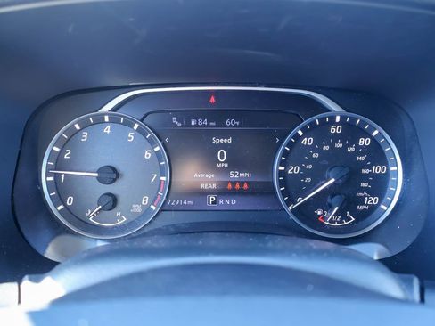 Used 2023 Nissan Frontier SV w/ SV Convenience Package image 11