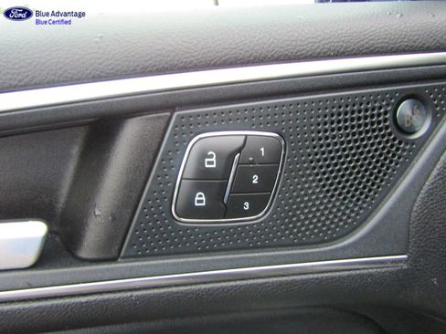 Certified 2024 Ford Edge Titanium AWD/4WD image 32