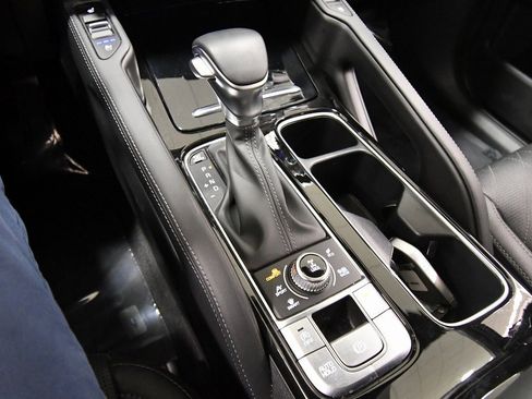 Certified 2025 Kia Telluride EX X-Line image 29