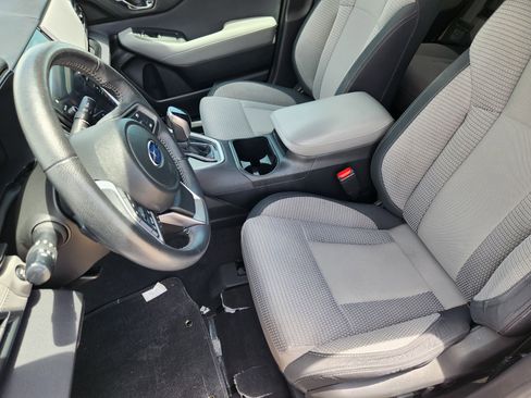 Used 2024 Subaru Outback Premium AWD/4WD image 14