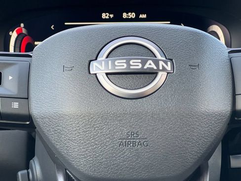 New 2026 Nissan Pathfinder Platinum FWD image 6