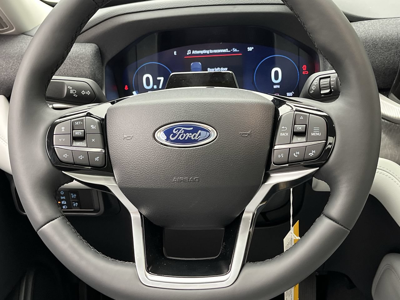New 2026 Ford Explorer Platinum w/ LUX Leather Package AWD/4WD image 16