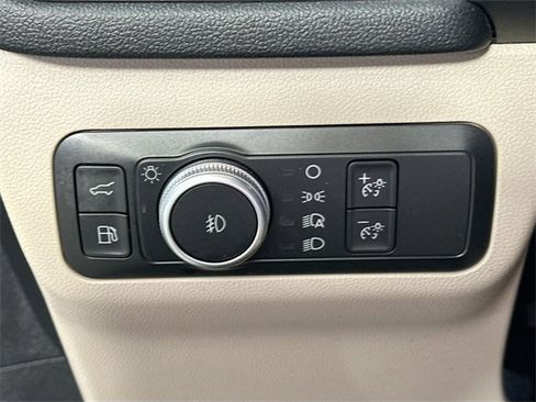 Used 2021 Ford Escape SEL image 24