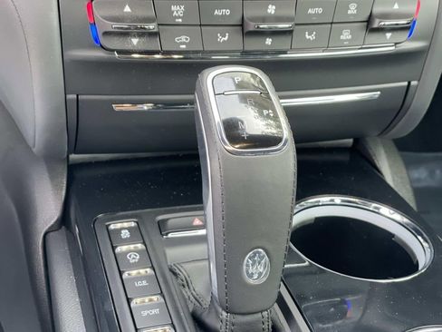 New 2024 Maserati Ghibli Modena Ultima Q4 image 16