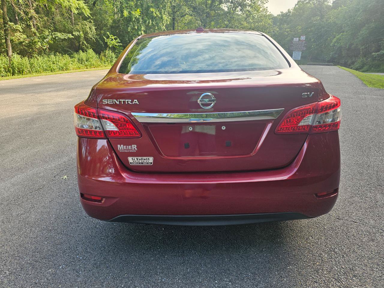 Used 2015 Nissan Sentra SV FWD image 6