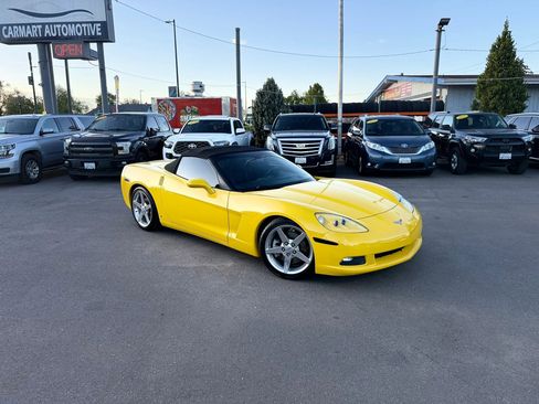 Used 2006 Chevrolet Corvette Convertible w/ Preferred Equipment Group RWD image 3