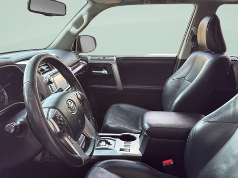 Used 2018 Toyota 4Runner Limited AWD/4WD image 15