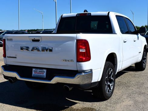 Used 2025 RAM 1500 Laramie AWD/4WD image 3