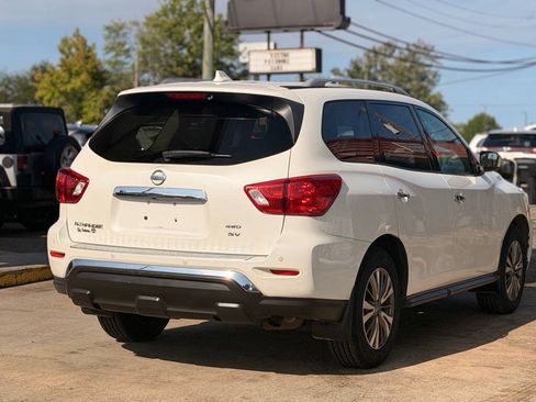 Used 2020 Nissan Pathfinder SV w/ Cargo Package AWD/4WD image 7