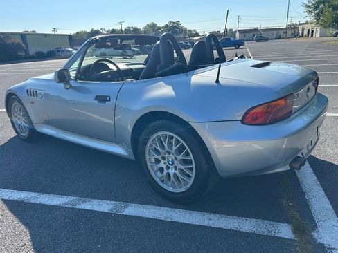 Used 1999 BMW Z3 2.5i image 5