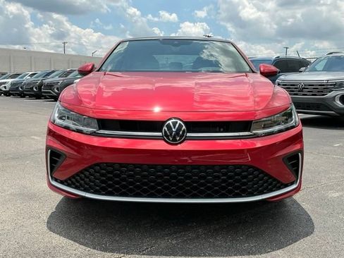 New 2026 Volkswagen Jetta SE FWD image 8