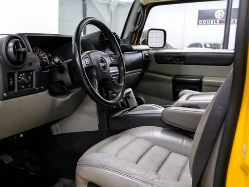 Used 2007 HUMMER H2 SUT AWD/4WD image 2