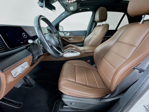 Used 2024 Mercedes-Benz GLE 350 4MATIC image 23