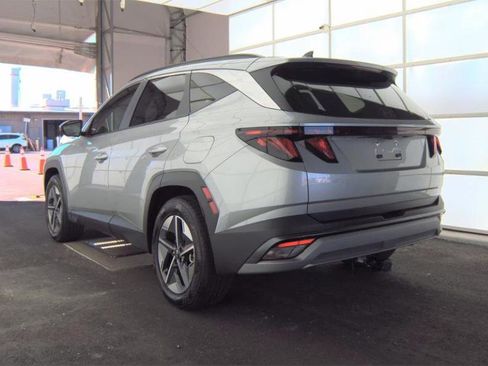 Used 2025 Kia Sorento EX w/ Panoramic Sunroof Package image 6