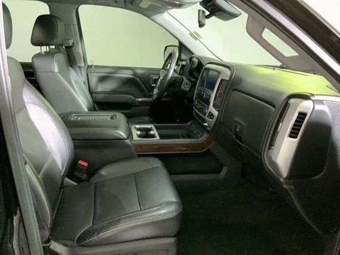 Used 2017 GMC Sierra 1500 SLT AWD/4WD image 32