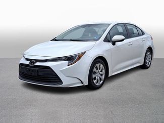 Used 2024 Toyota Corolla LE FWD video 1