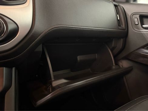 Used 2015 GMC Canyon SLT AWD/4WD image 21