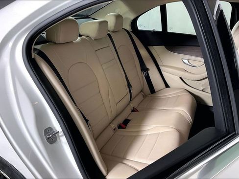 Used 2019 Mercedes-Benz C 300 Sedan image 26