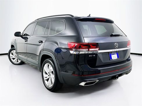 Used 2023 Volkswagen Atlas SE w/ Panoramic Sunroof Package image 6