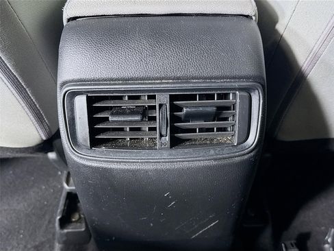 Used 2018 Honda CR-V LX image 23