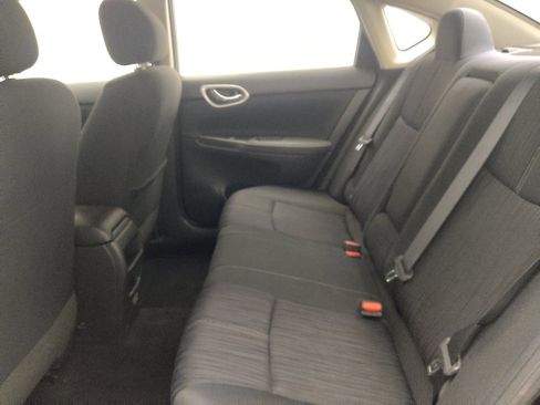 Used 2018 Nissan Sentra SV FWD image 18