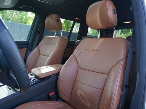 Used 2017 Mercedes-Benz GLS 450 4MATIC image 11