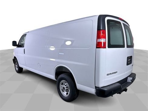 New 2025 GMC Savana 3500 Extended w/ Driver Convenience Package image 6