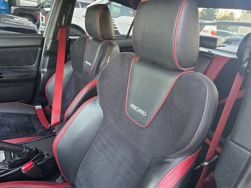 Used 2018 Subaru WRX STI AWD/4WD image 32