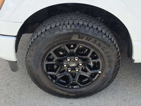 Used 2026 Ford F150 XLT w/ Equipment Group 302A MID AWD/4WD image 26