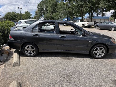 Used 2004 Mitsubishi Lancer OZ Rally FWD image 4