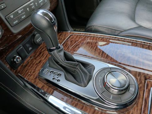 Used 2020 Nissan Armada Platinum w/ Interior Lighting Package AWD/4WD image 21