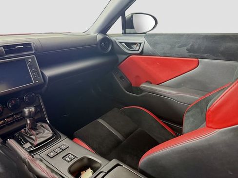 Certified 2024 Toyota GR86 TRUENO Edition RWD image 22