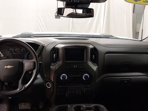 Used 2024 Chevrolet Silverado 2500 Custom w/ Custom Convenience Package image 26