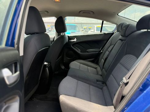 Used 2017 Kia Forte LX w/ LX Popular Package FWD image 25