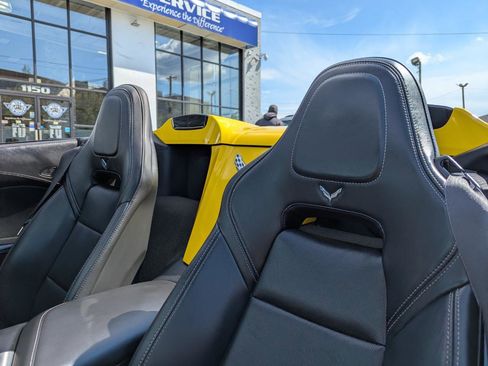 Used 2015 Chevrolet Corvette Stingray Convertible w/ 2LT Preferred Equipment Group RWD image 42