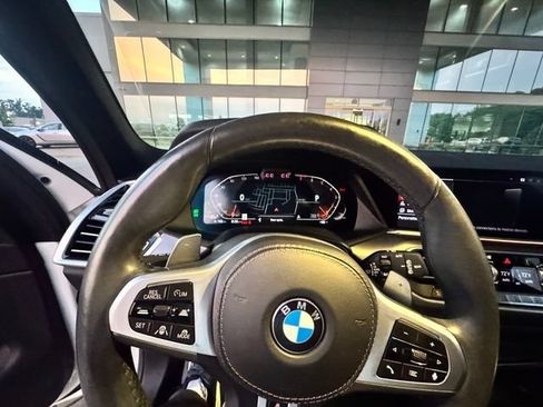 Used 2019 BMW X5 xDrive40i w/ M Sport Package AWD/4WD image 6