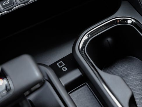 Certified 2024 GMC Sierra 1500 AT4 w/ AT4 Premium Package image 38