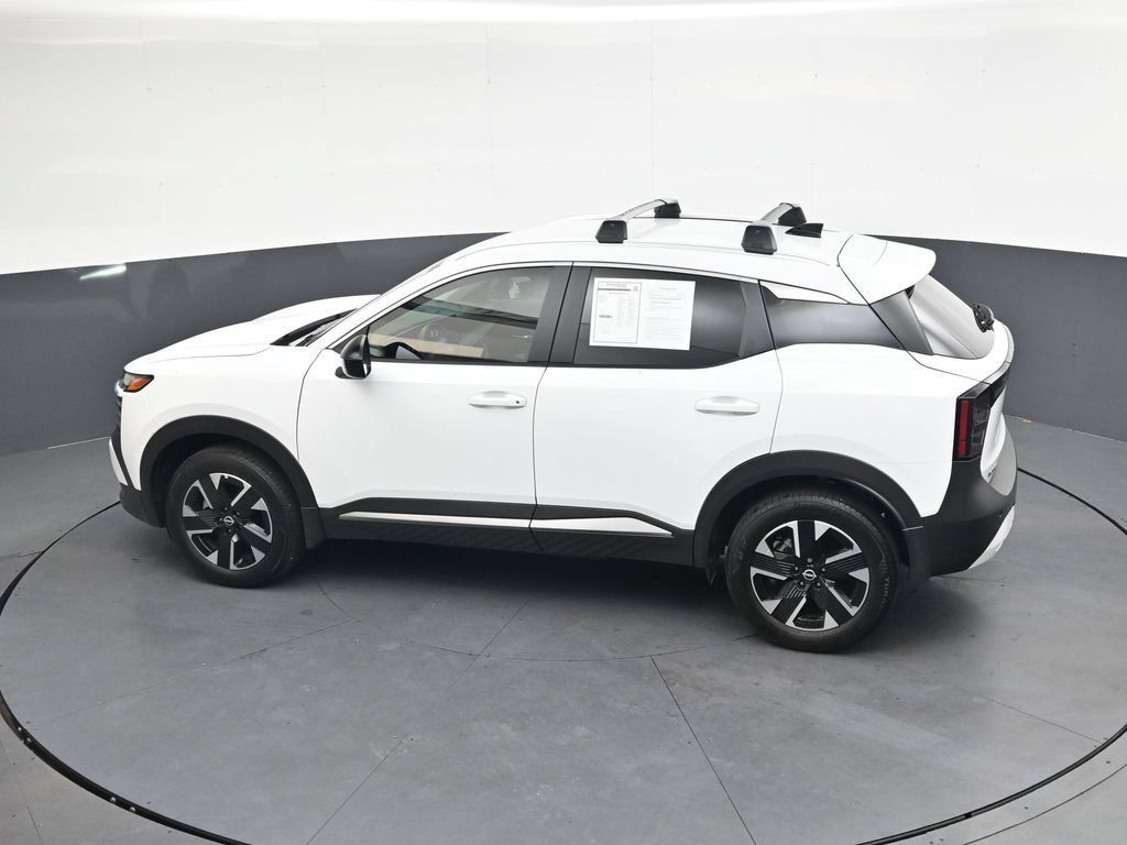 Certified 2026 Nissan Kicks SV w/ Cold Weather Package AWD/4WD image 31