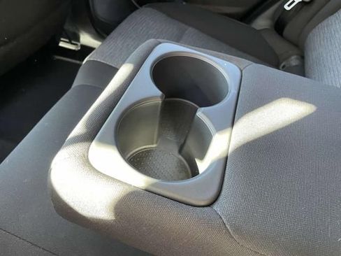 Used 2023 Nissan Rogue SV image 13