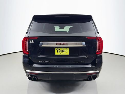 Used 2023 GMC Yukon XL Denali AWD/4WD image 7