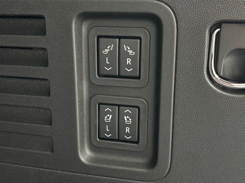 New 2026 Buick Enclave Avenir w/ Super Cruise Package image 20