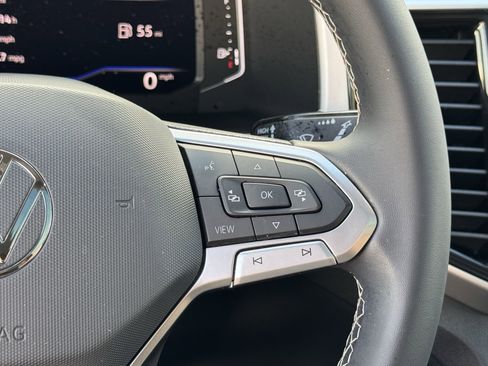 Certified 2022 Volkswagen Atlas SE w/ Panoramic Sunroof Package image 21