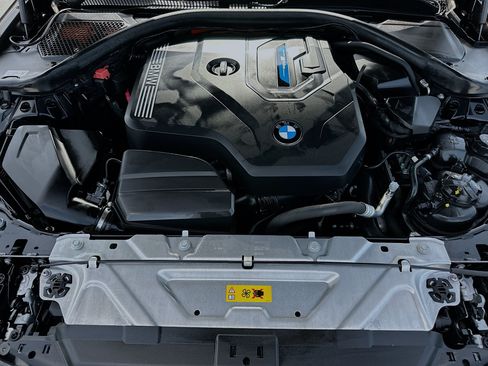 Used 2023 BMW 330e w/ Convenience Package RWD image 32