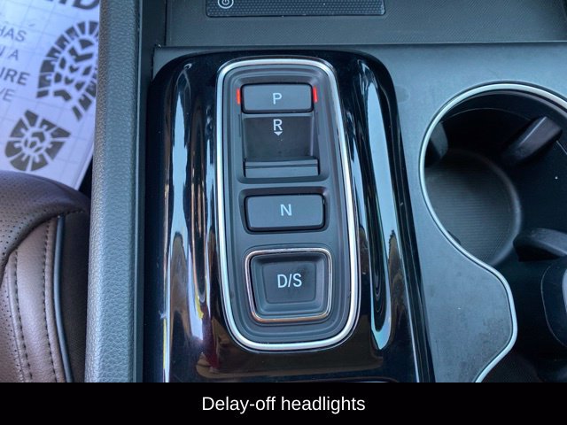 Used 2025 Honda Pilot Elite image 13