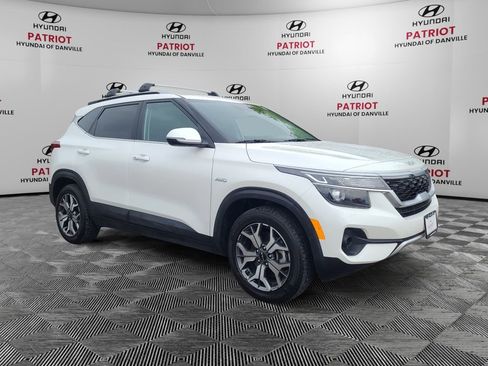 Used 2022 Kia Seltos EX AWD/4WD image 1