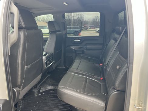 Used 2021 GMC Sierra 3500 Denali w/ Denali Ultimate Package image 18